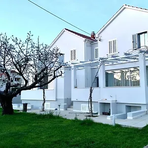  Apartament D&g